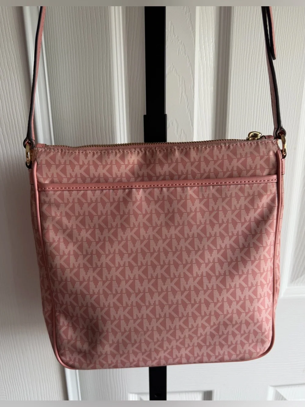 Michael Kors Blush Pink Signature Crossbody Bag  Canvas Women’s